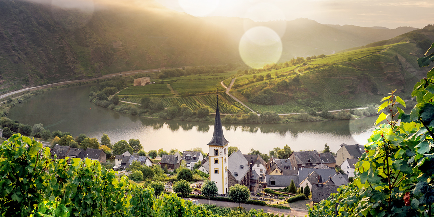 Emerald Crusies Q1 River