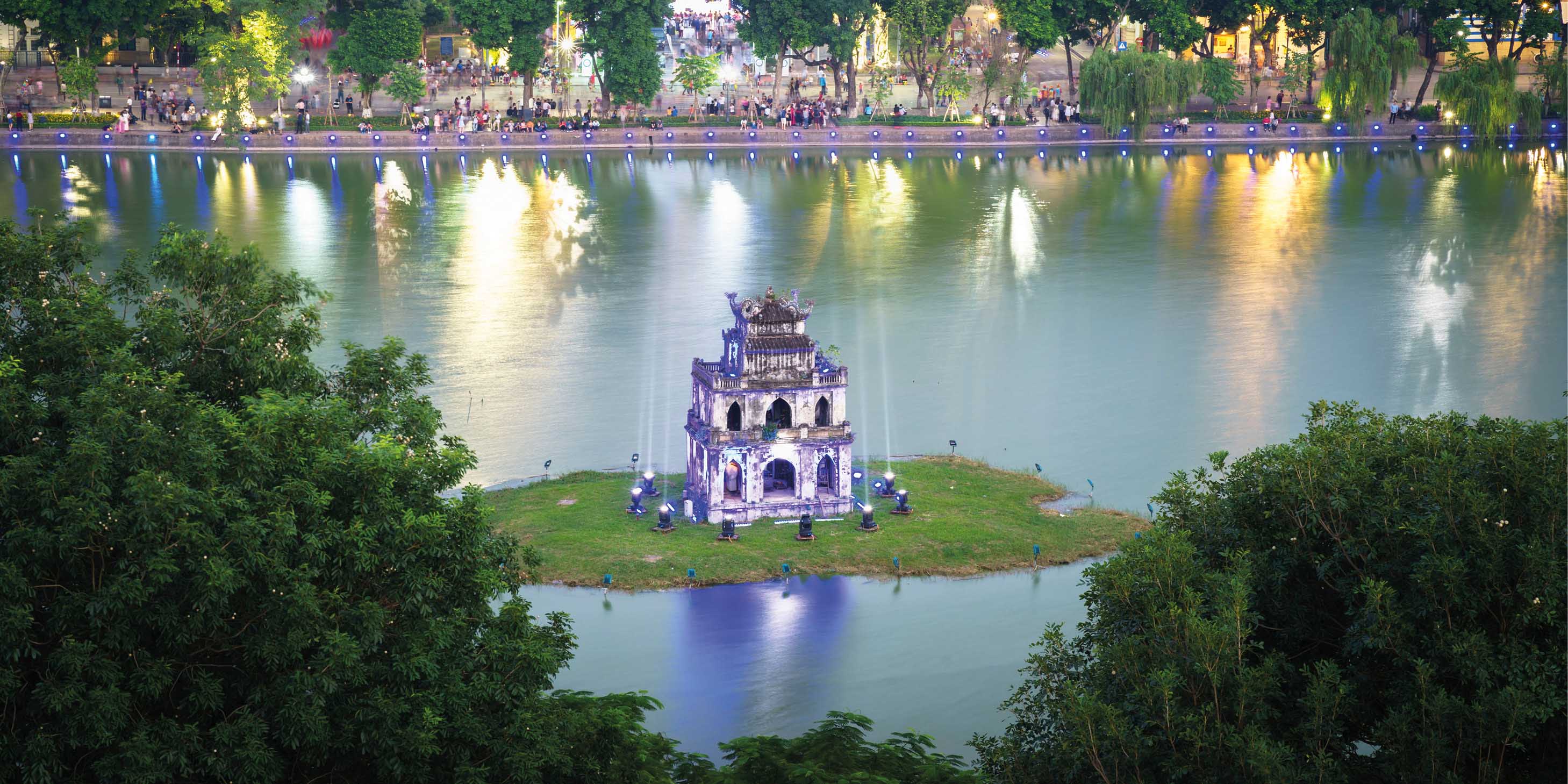 Kiem Lake, Hanoi, Vietnam 