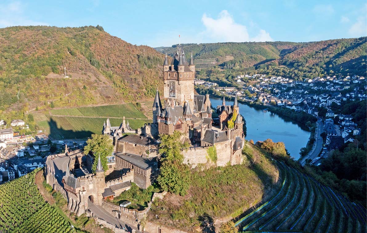Cochem Imperial Castle, in Reichsburg on bank of the Moselle river 